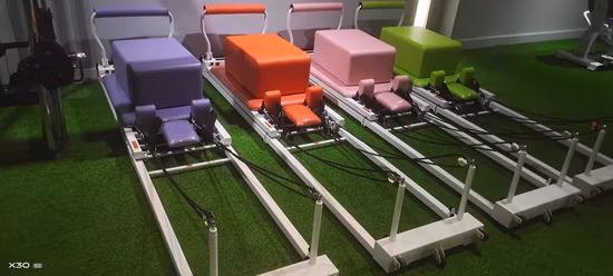 Lmcc Nuovo design La vendita più popolare di attrezzature da palestra Advanced Pilates Reformer Machine